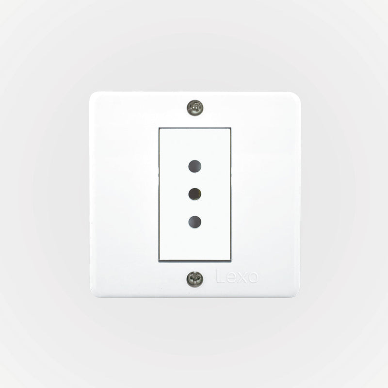 Casquete IP20 con toma corriente simple 10A 250V, blanco