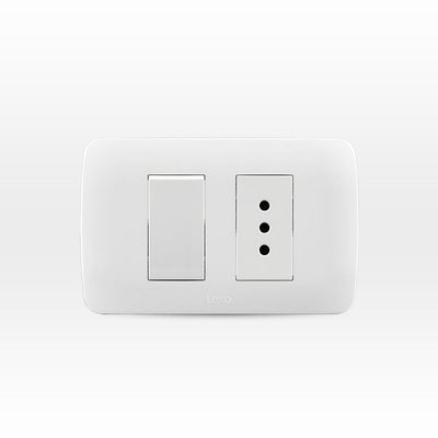 Interruptor simple 9/12 más toma corriente 10A 250V blanco armado