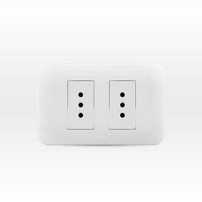 Toma corriente doble 10A 250V blanco armado