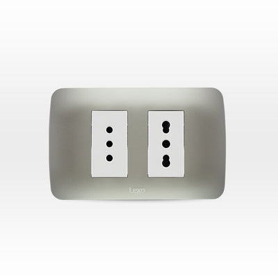 Toma corriente doble 10A más 10/16A 250V blanco/plata armado